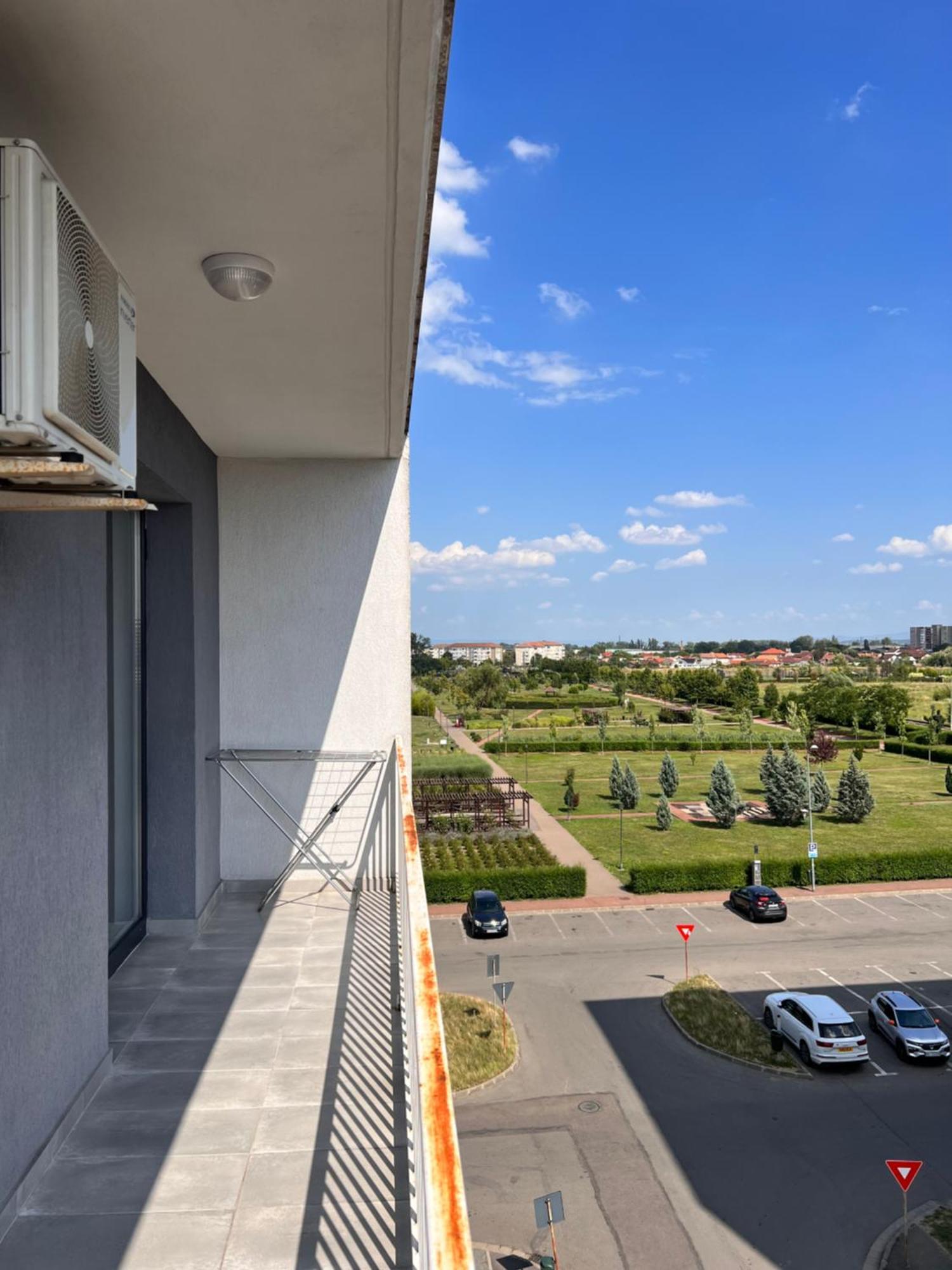 Ferienwohnung Apartament Madeira Oradea Exterior foto